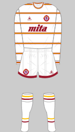 aston villa 1983-85 away kit