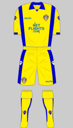 leeds united 2009-10 away kit