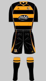 alloa athletic fc 2010-12 home kit